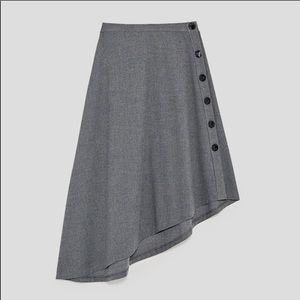 NWT! Zara Grey Asymmetrical Skirt with Buttons
